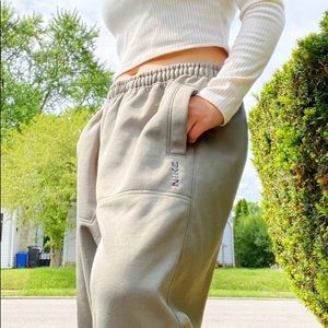 Vintage Nike Sweatpants